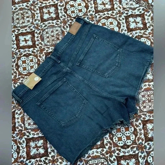 NWT Revtown Decade Denim Saturday Shorts Size 34 - Picture 10 of 10